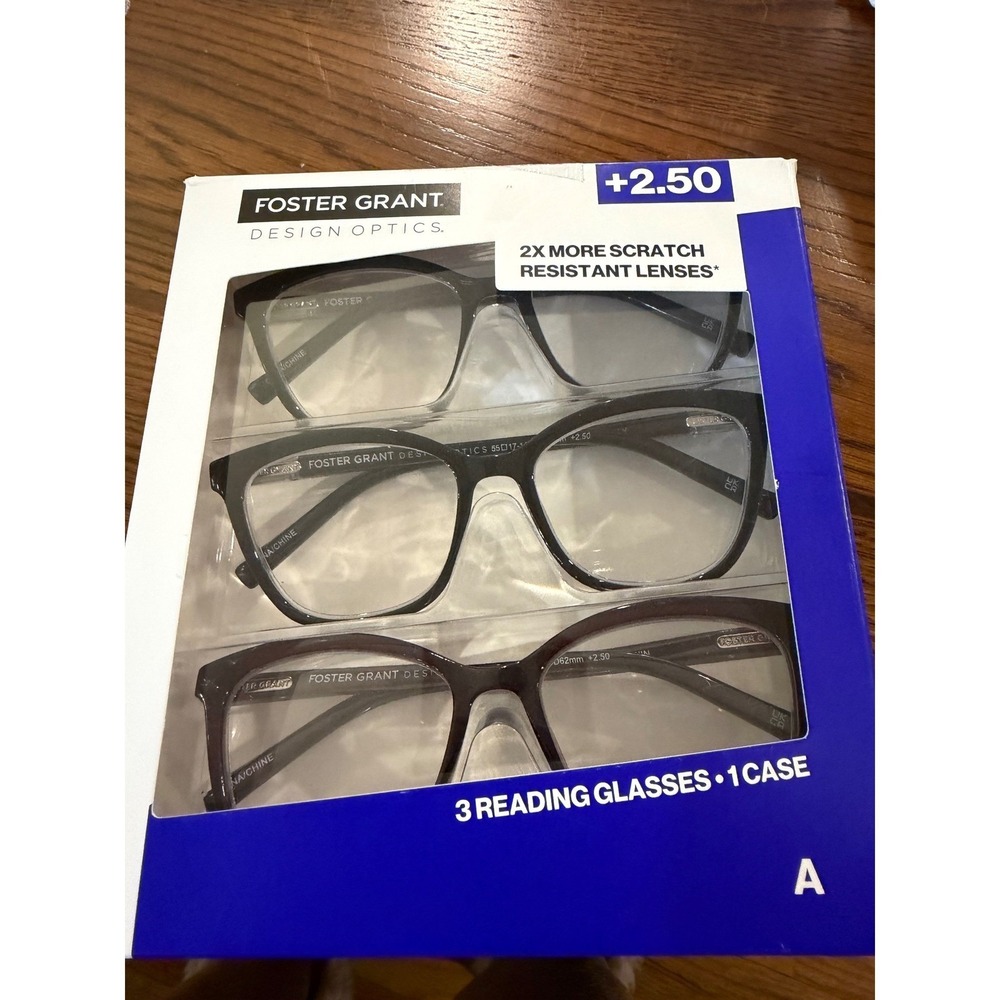 Foster Grant Design Optics Classic Reading Glasses +2.50  3 Pack NEW with case
